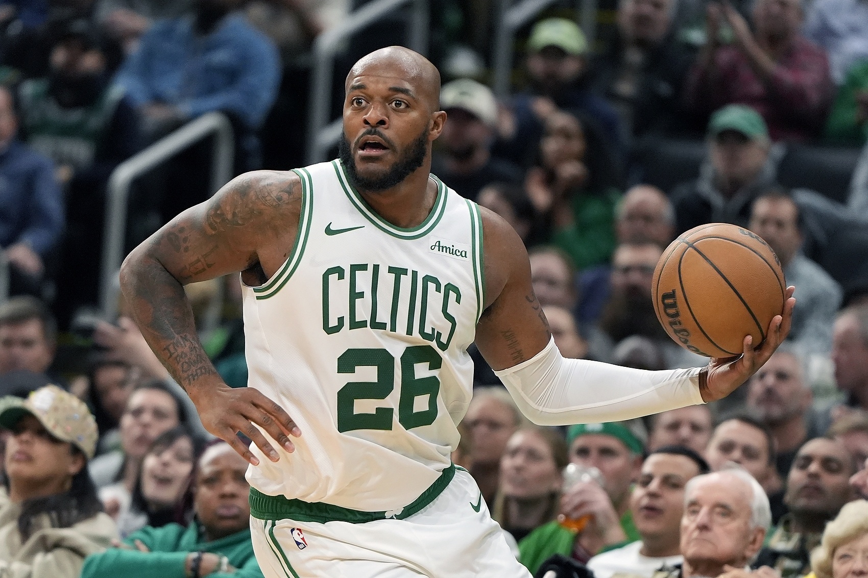 世界杯注册账号-狂省近3.2亿！獭兔休战史总乾坤大挪移 绿军战绩避税两手抓两手硬