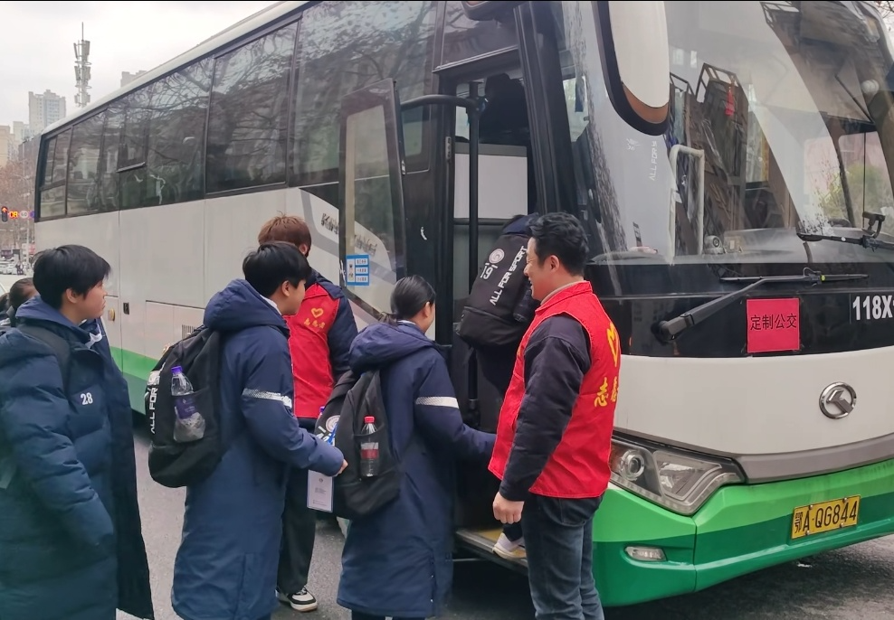 世界杯注册账号-定人定线 精准接驳 武汉公交高标准保障全国青少年女子足球锦标赛