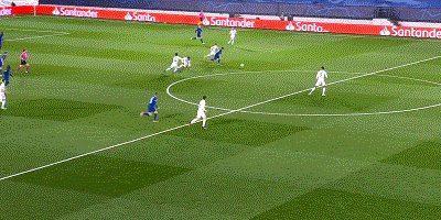 世界杯赛事资讯-【欧冠】本泽马中柱+扳平 皇马主场1比1战平切尔西