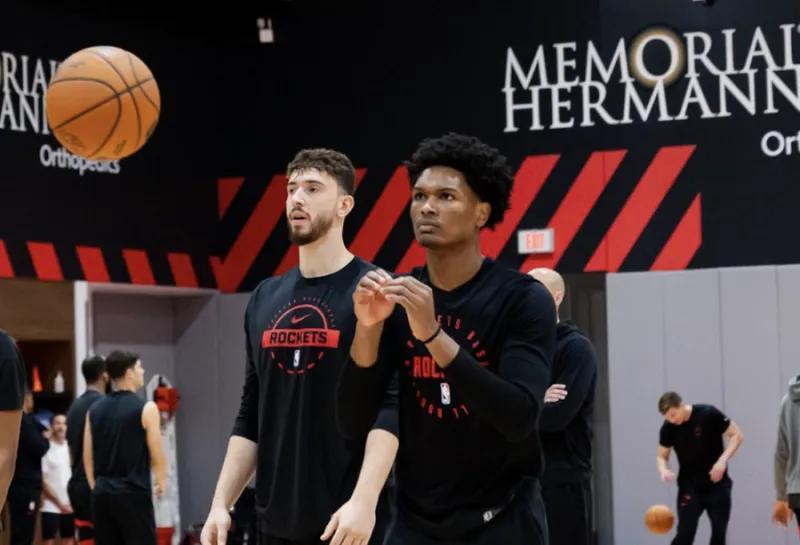 狂轰23+3+6！又一个詹姆斯，你继续加强三分，火箭就要给你顶薪了